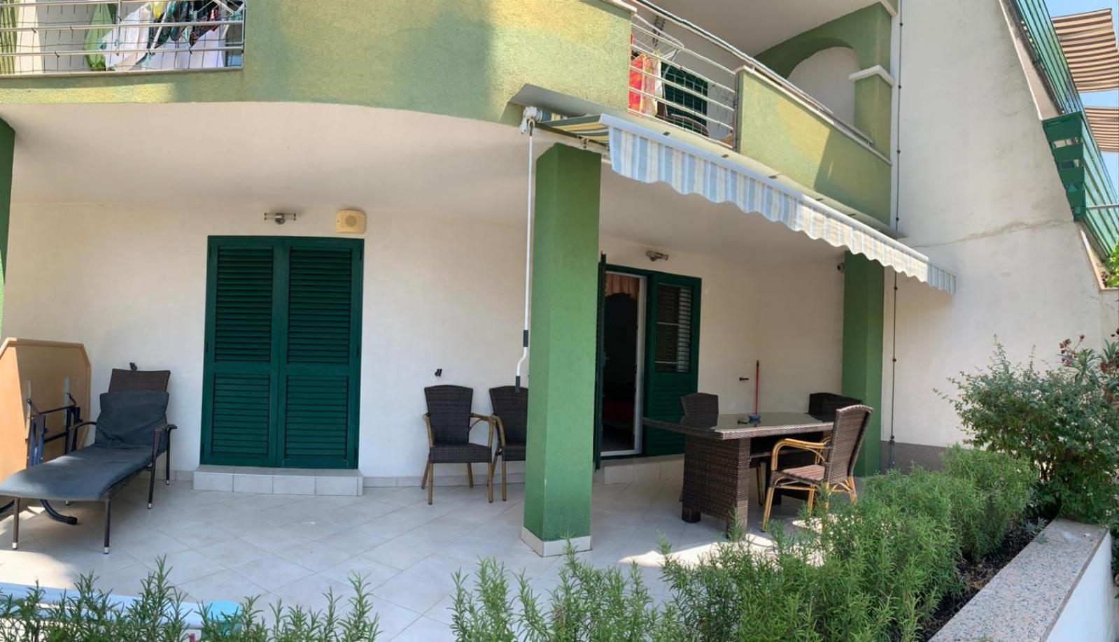Vila Smirna Sveti Filip i Jakov Exterior photo